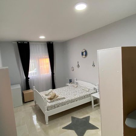 Kotor Apartman Green Sailor Lejlighed Eksteriør billede