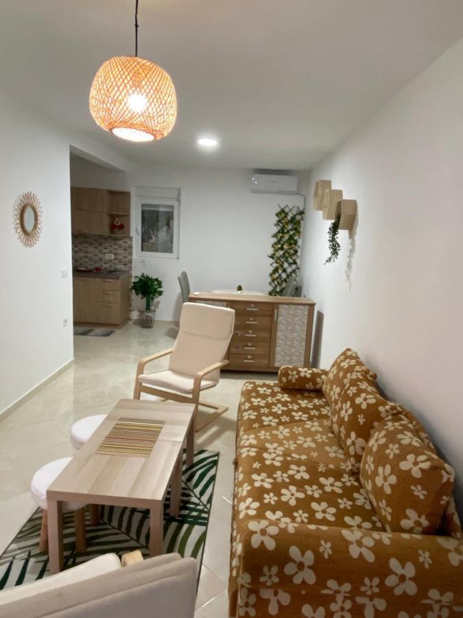 Kotor Apartman Green Sailor Lejlighed Eksteriør billede